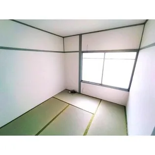 マンションやすらぎ【2号室】の居間