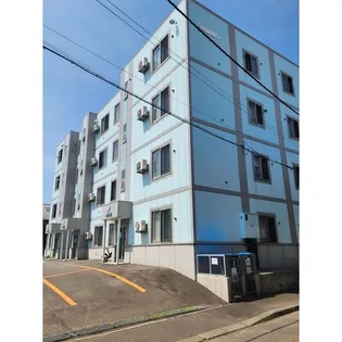 アールコートミュンヘン弐番館【1階】の外観