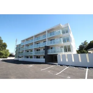 PRIME COURT LA FORET 平岸(プライムコートラ【1階】の外観