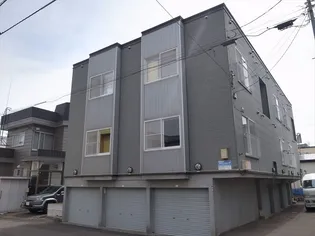 アリコベール平岡の画像