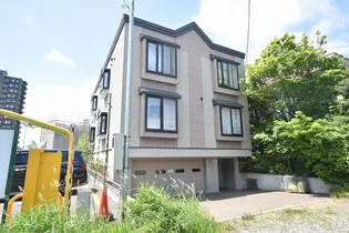 ミレニアム学園前の画像