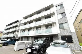 A BOND EAST【4階】の外観