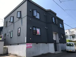 レフュージ川沿の画像