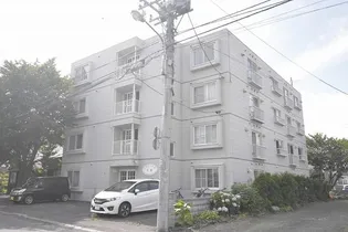 シティハウス月寒【203号室】の外観