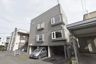 月寒原レジデンス【1階】の外観