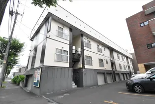 大川マンション【302号室】の外観