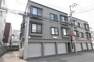 サクセス美園【203号室】の外観