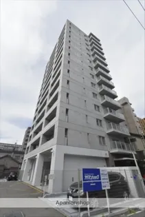 プレジデント豊平【8階】の外観