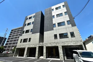 ピオネロ月寒【2階】の外観