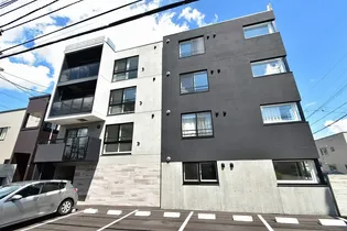 GARBO月寒【2階】の外観