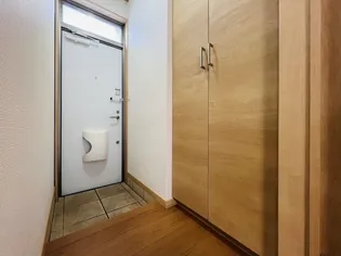 日吉ヶ丘ハイツ【1階】の玄関