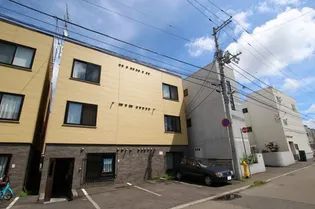 アズーリ中の島参番館【101号室】の外観