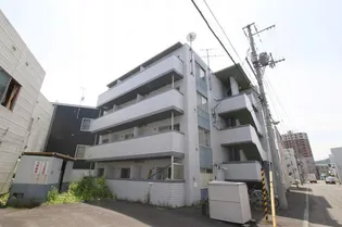 グリーンホームズの画像