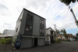 フラットJ学園前IIIの画像