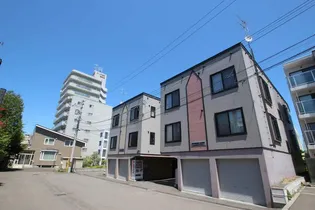 ジュネスコート旭町壱番館【201号室】の外観