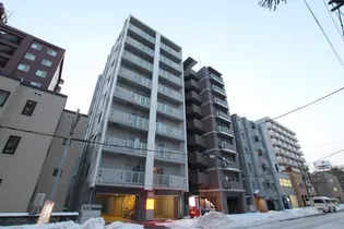 トロワメゾン【0201号室】の外観