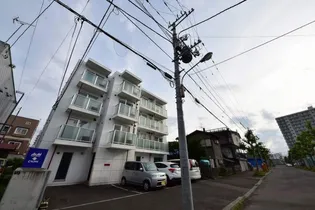 デルタ・ヌーヴ【1階】の外観