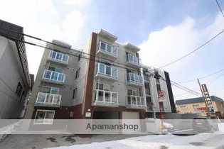 カーサ・フォレスト豊平【3階】の外観