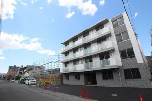 A BOND EASTの画像