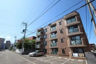 ライオンズパレス平岸【4階】の外観