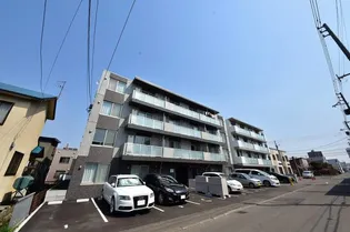 A BOND WEST【2階】の外観