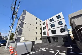 ラグジースペース美園の画像