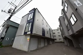 北海道札幌市豊平区美園四条2丁目【アパート】の外観