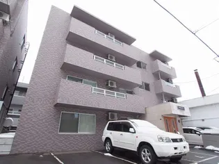 グランデディモーラの画像