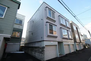 アーバンコート中の島A棟の画像