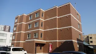 パラッツオわたなべ【3階】の外観