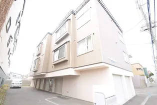 グラウディ・レビジョンⅡ【106号室】の外観