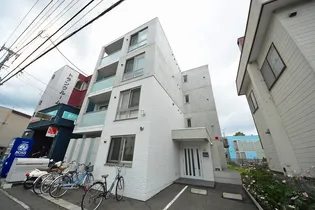 フォートレス真駒内の画像