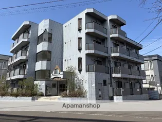 メゾン・ド・ウルス【4階】の外観