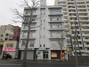 ユニバーサルビル東札幌【303号室】の外観