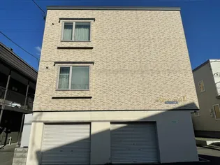 フロルドゥコルザⅡ【1階】の外観