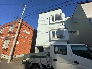 ドミトリ澄川の画像