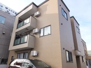 シェルコート【2階】の外観