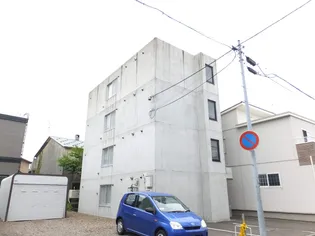 プロートンの画像