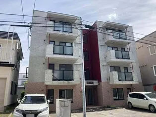 ローヤルハイツ月寒西【2階】の外観