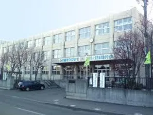 ウェル北郷【501号室】の周辺