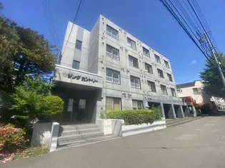 ロジングカントリーの画像