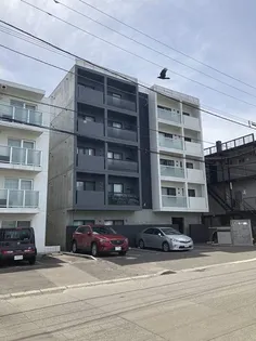 アヴェンタドール学園前の画像