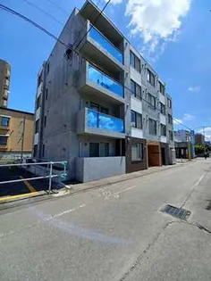 プレイオーネ菊水の画像