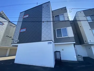 ピーナッツ厚別【3階】の外観