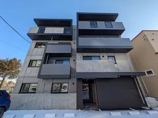 ブリーゼ中の島の画像