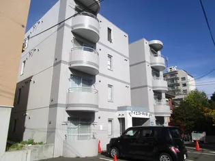 ハイエスト中の島の画像