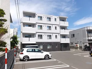 ビックイースト ネオ【1階】の外観