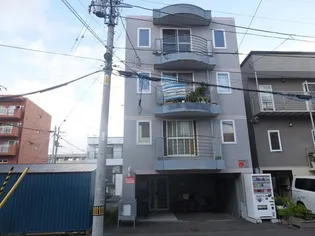 アーバンコート南郷【1階】の外観