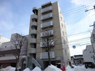 ヒルズ山鼻177【505号室】の外観