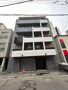 ラヴィアンコートの画像